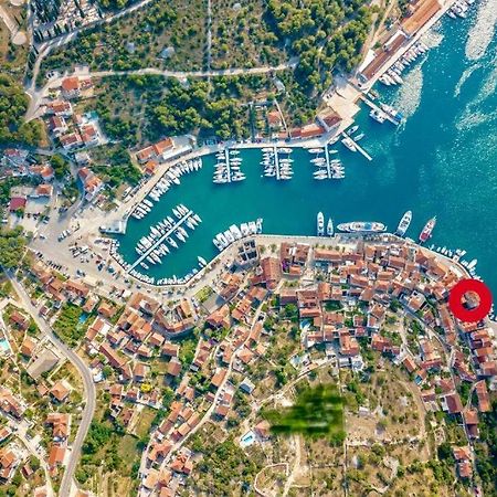 Riva Apartments Villa Thalia - Milna, Brac Милна Экстерьер фото